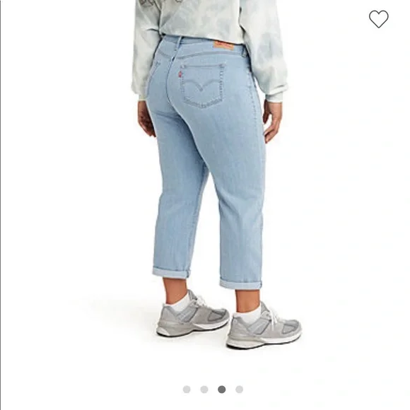 Levi’s Capri Size 20W EUC🚨Host Pick🚨 - Picture 2 of 8